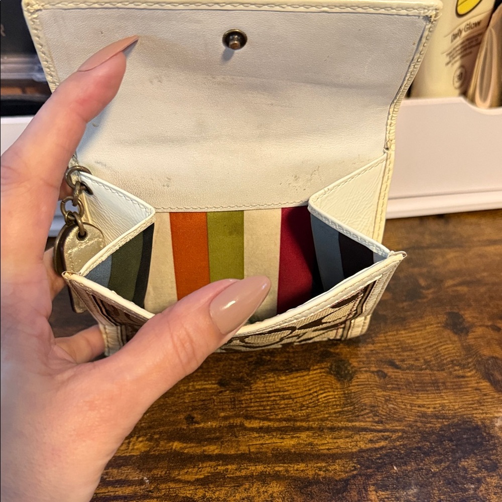 Coach Brown and Cream Wallet - Picture 6 of 8